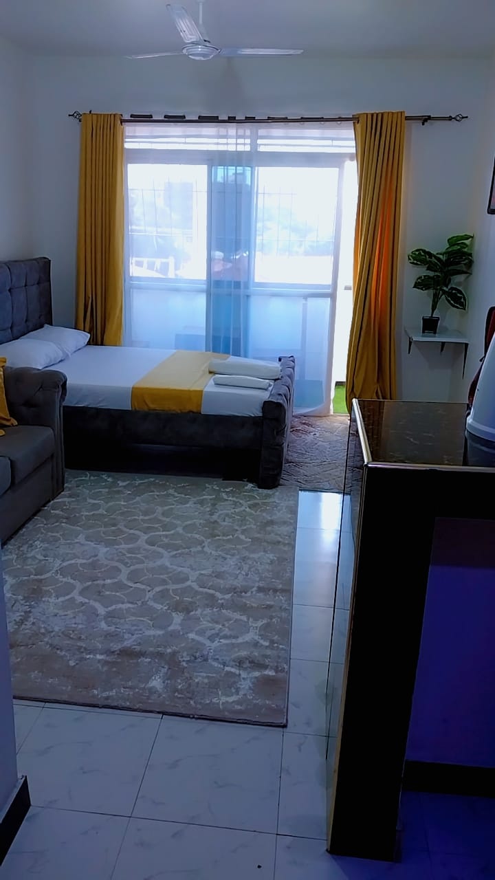 Studio Apartment, opposite Ratna Square, Nyali