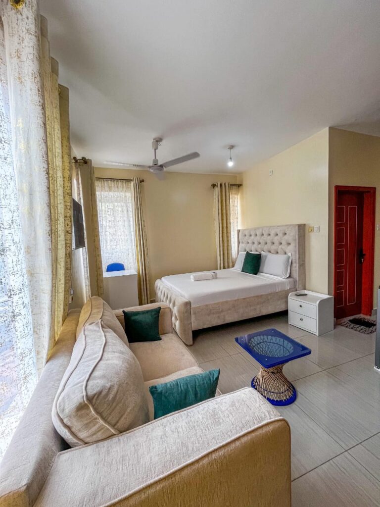 Unit 16 - Stylish Studio Apartment near Nyali Cinemax