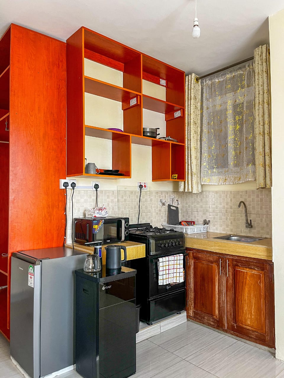 Unit 16 - Stylish Studio Apartment near Nyali Cinemax